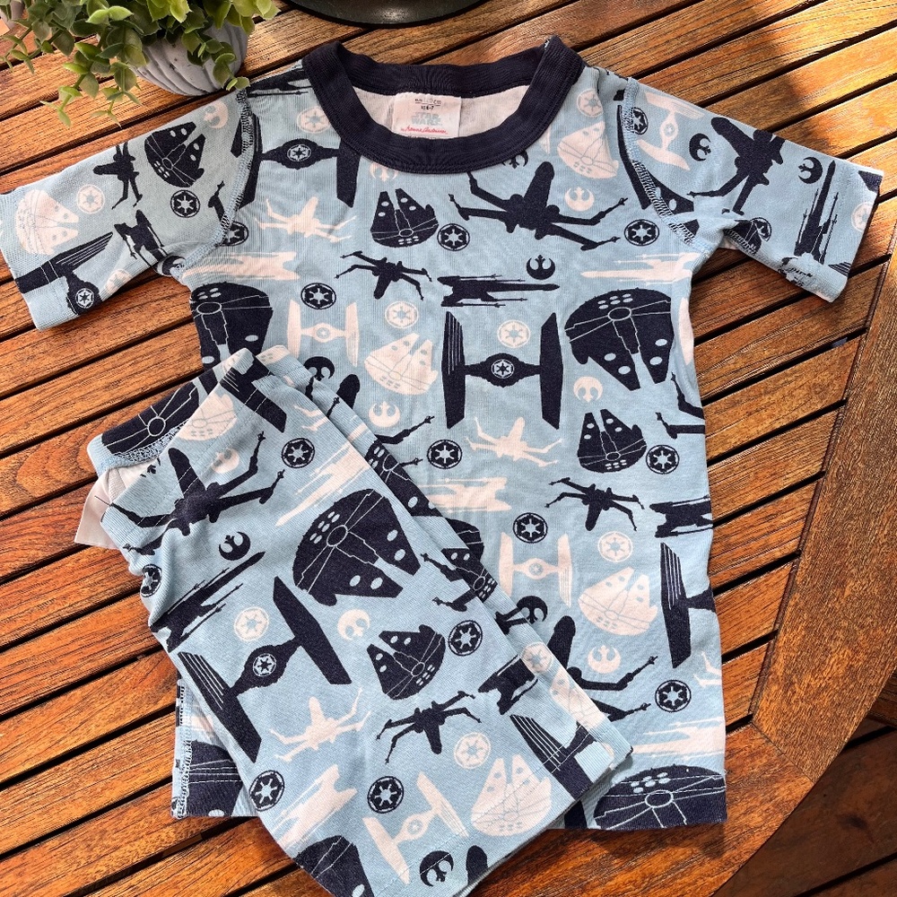 Hanna Andersson Boys Star Wars short Johns size 6-7